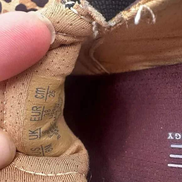 Dr. Scholl's WANDER UP Tan/ Black Women's Sneaker Slip On - Size 8 - Picture 6 of 6